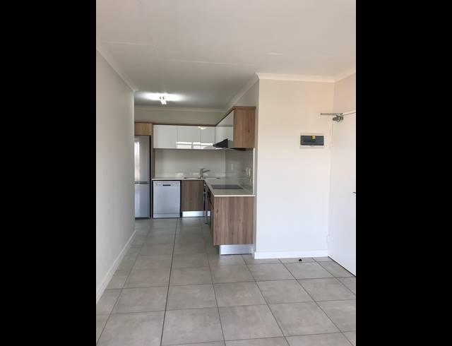 1 bed property to rent in WILLOW PARK MANOR